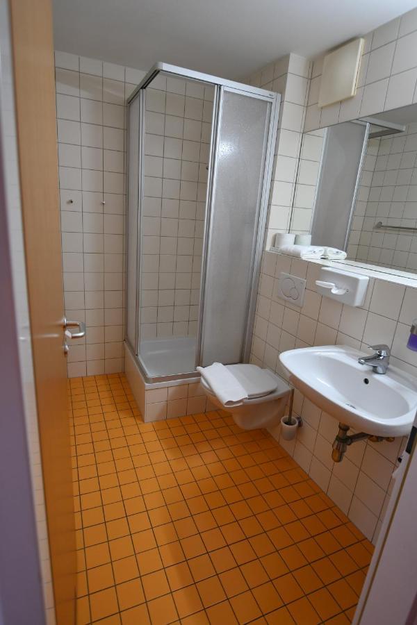 Motel55 - Nettes Hotel Mit Self Check-In In Villach, Warmbad Екстер'єр фото